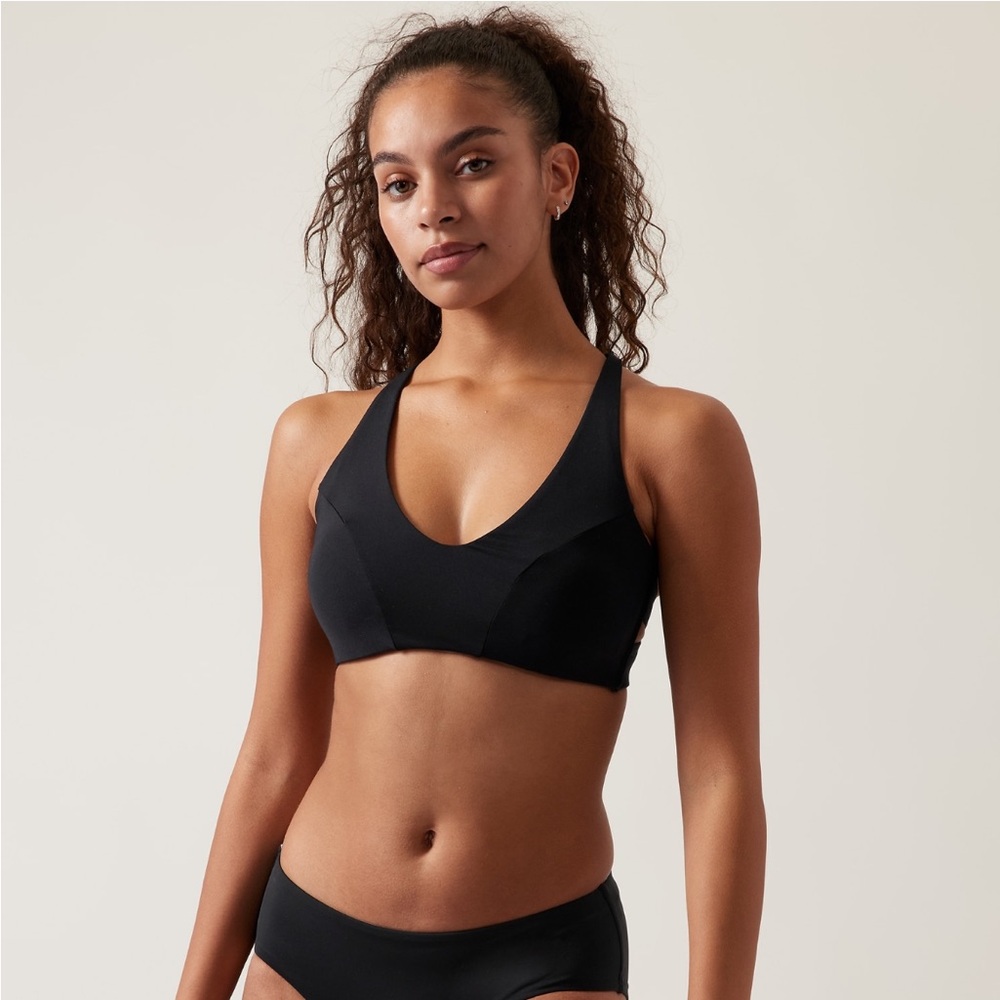 Athleta Triangle Bikini Top D-DD
